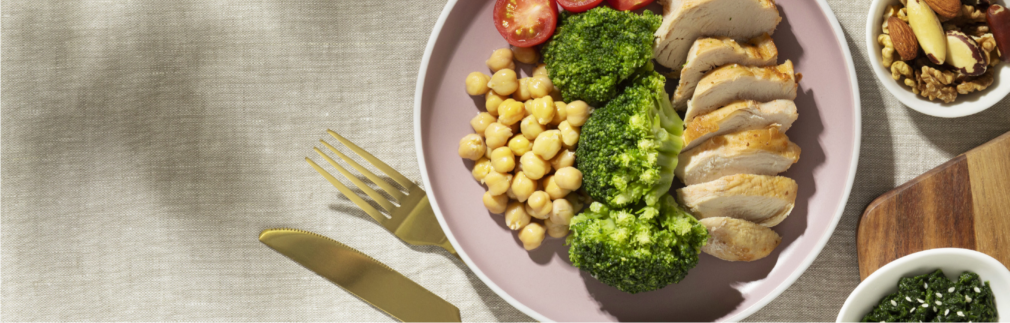 Mesa con plato saludable